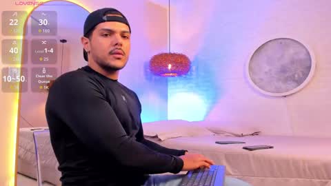 Thiago online show from September 27, 11:19 am