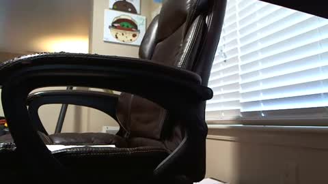 Snapshot of thickcock4hernsa chatting on February 6, 3:31 pm thickcock4hernsa online show from February 6, 3:31 pm