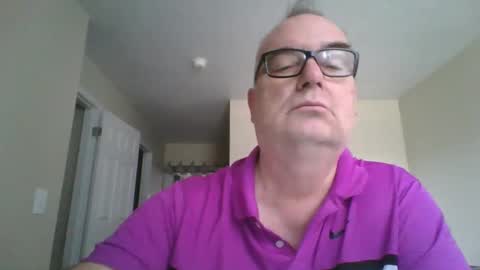 Snapshot of thickwhiteload chatting on September 20, 4:21 pm thickwhiteload online show from September 20, 4:21 pm