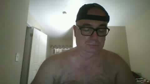 Snapshot of thickwhiteload chatting on December 31, 8:12 pm thickwhiteload online show from December 31, 8:12 pm