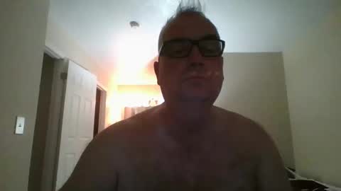 Snapshot of thickwhiteload chatting on October 14, 1:36 pm thickwhiteload online show from October 14, 1:36 pm