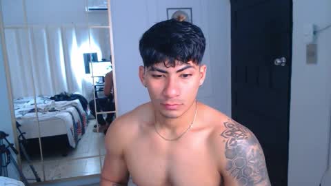 MICHAEL AND CRISS online show from January 15, 8:17 pm