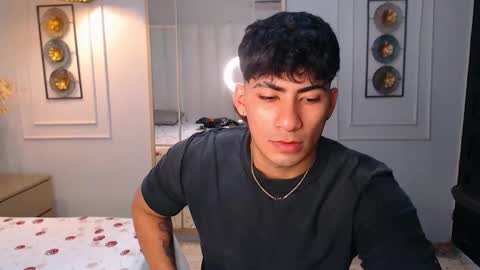 MICHAEL AND CRISS online show from December 21, 9:21 pm