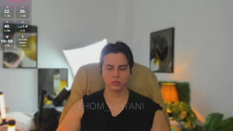 thom_ohtani online show from April 28, 1:14 am