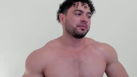 Thomas Brandon online show from November 13, 4:59 am