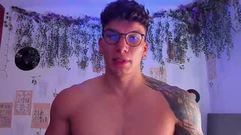 Thomas Grey online show from March 4, 12:01 pm