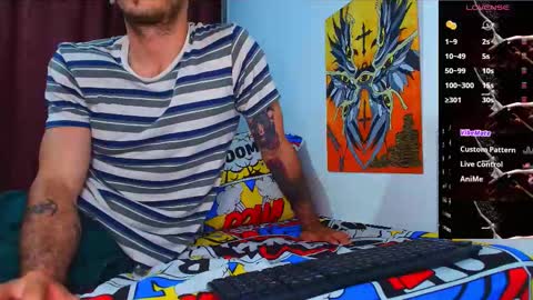 Snapshot of thomas_ks11 chatting on October 12, 11:50 pm thomas_ks11 online show from October 12, 11:50 pm