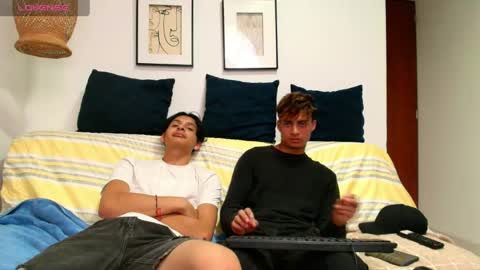 thomas_millers online show from April 9, 10:48 pm