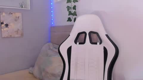 Thomas online show from September 11, 4:36 am