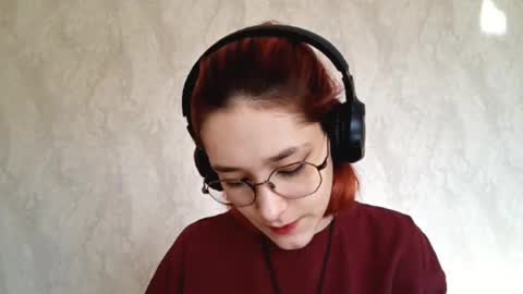 Lina online show from December 14, 8:20 am