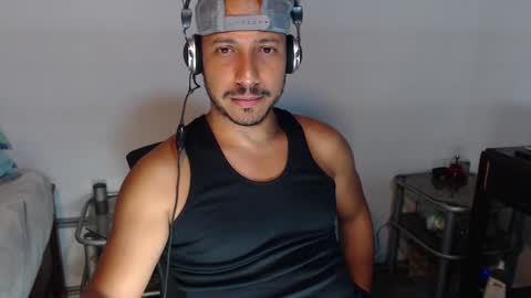 Thom online show from September 26, 4:42 am