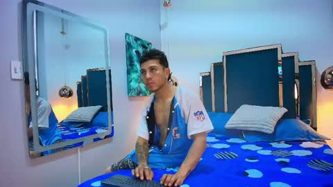 Thonixxx mr online show from April 11, 1:59 pm