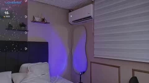 Thony online show from February 6, 8:33 pm