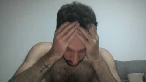 Snapshot of throwawayyourgun chatting on March 1, 8:32 pm Luka online show from March 1, 8:32 pm