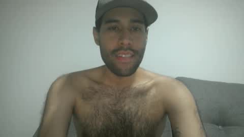 Snapshot of throwawayyourgun chatting on January 21, 3:10 pm Luka online show from January 21, 3:10 pm