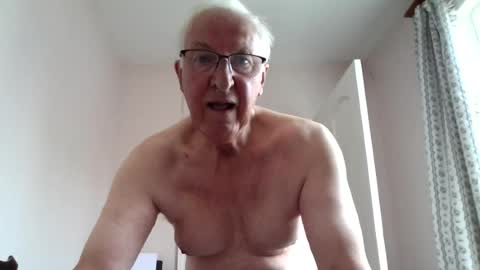 thruster99 online show from August 6, 11:41 am