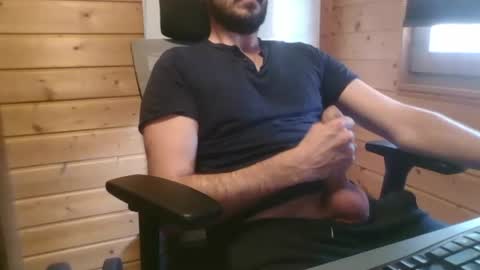 toobigcockforonegirl online show from March 4, 1:19 pm