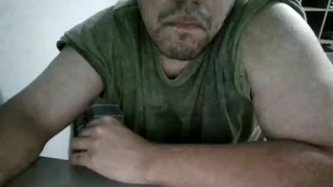 tiago2588 online show from March 31, 12:00 am