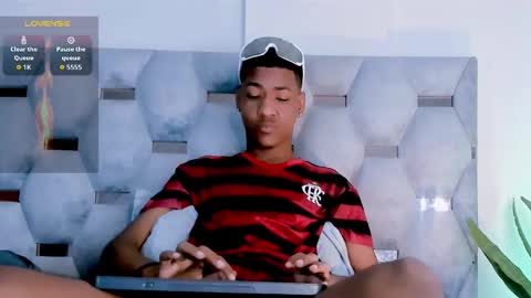 tiago_xxx_ online show from November 5, 8:55 pm