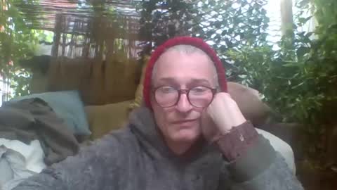 tiddles12345 online show from June 7, 4:34 pm