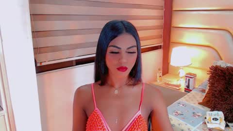 Snapshot of tifannysexy69 chatting on February 15, 9:49 am Tifannysexy69 online show from February 15, 9:49 am