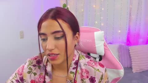 Snapshot of tifanyrose1 chatting on February 27, 6:02 am Tiffany online show from February 27, 6:02 am