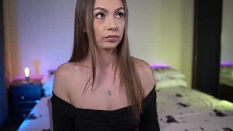 Tiffany online show from March 11, 2:25 am