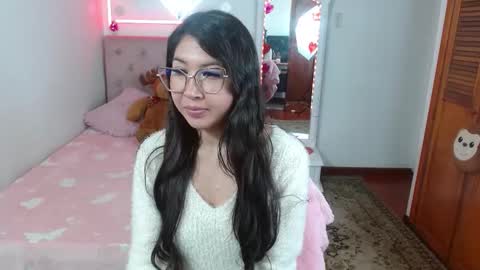 Tifanny online show from March 20, 6:18 am