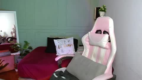 dont forget ask for custom vids  online show from January 10, 5:15 am