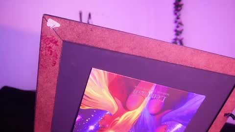 My name is Tiffany welcome  online show from April 14, 2:04 am