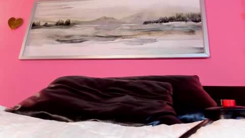 Snapshot of tiffanysuarez_ chatting on October 18, 9:41 pm Stefany Suarez online show from October 18, 9:41 pm