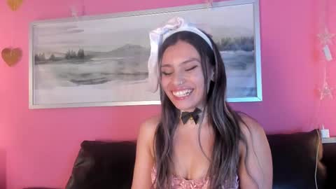 Snapshot of tiffanysuarez_ chatting on October 7, 1:23 am Stefany Suarez online show from October 7, 1:23 am
