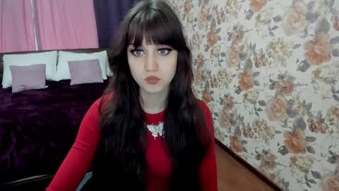 Snapshot of tiffanyyoun chatting on October 14, 10:40 am tiffanyyoun online show from October 14, 10:40 am