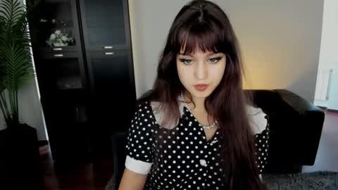 Snapshot of tiffanyyoun chatting on October 1, 12:26 pm tiffanyyoun online show from October 1, 12:26 pm