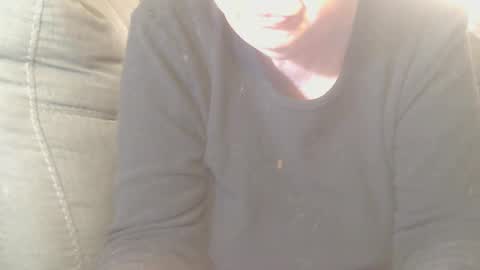 Snapshot of tight_kitty55 chatting on December 3, 6:44 pm tight Kitty55 online show from December 3, 6:44 pm