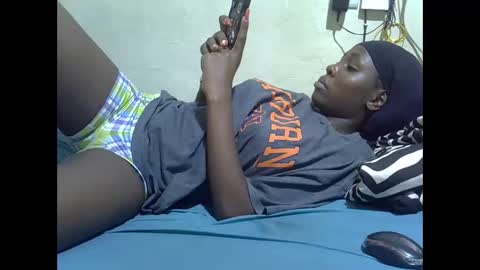 tight_pussie online show from January 8, 7:31 pm