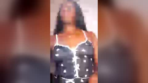 Tiiffany Brown  online show from June 12, 8:57 am