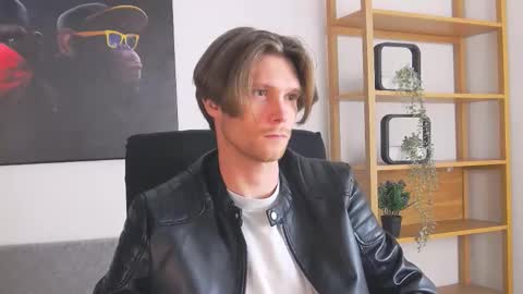 ask me online show from November 26, 7:21 pm