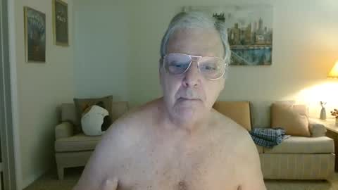 timealone120000 online show from November 24, 7:34 pm