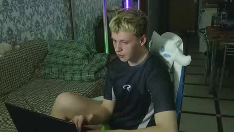 Tim WhiteS online show from March 11, 9:07 pm