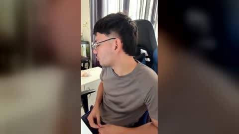 timi  jones online show from April 18, 12:29 pm