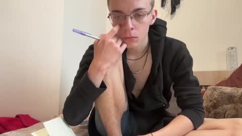 Wizard online show from December 8, 11:24 am