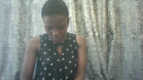 Snapshot of tina2030 chatting on September 29, 12:04 pm christine online show from September 29, 12:04 pm
