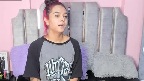 Tina noa online show from March 8, 10:00 am