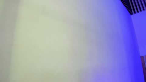 Snapshot of tinaajones_ chatting on October 8, 7:14 am Tina online show from October 8, 7:14 am