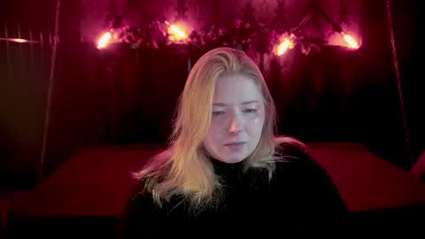 TinkerrBelll online show from January 5, 8:34 pm