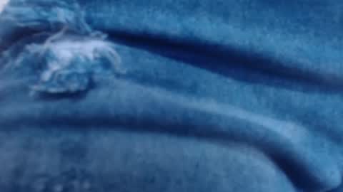 tiny_whore18 online show from March 7, 9:42 am