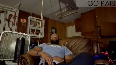 tinycock_1979 online show from March 1, 9:19 pm