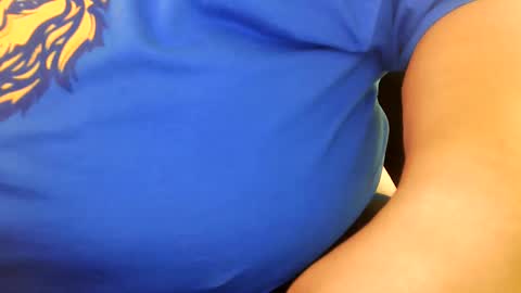 tinypecker6 online show from March 27, 5:25 pm