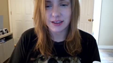 tinywithtiddies online show from April 26, 3:04 am